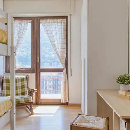 Apartament 2 Bedroom Gorgeous Apartment In Omegna *