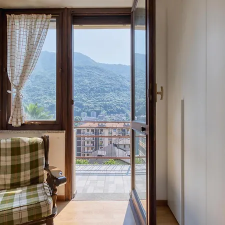 Stunning In With Kitchenette شقة أومغنا