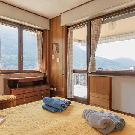 Apartament 2 Bedroom Gorgeous Apartment In Omegna